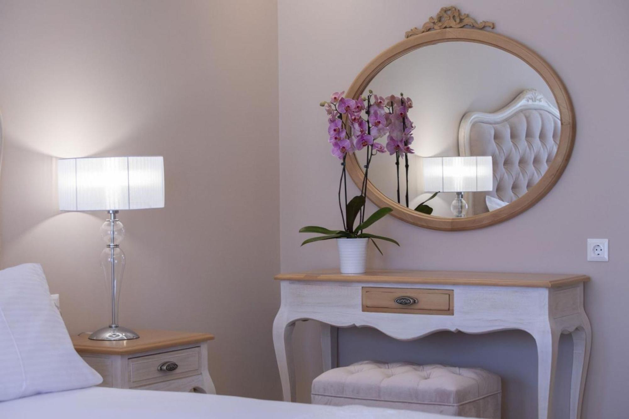 Vk Luxury Suites - Private Parking - Adults Only Нидри Экстерьер фото