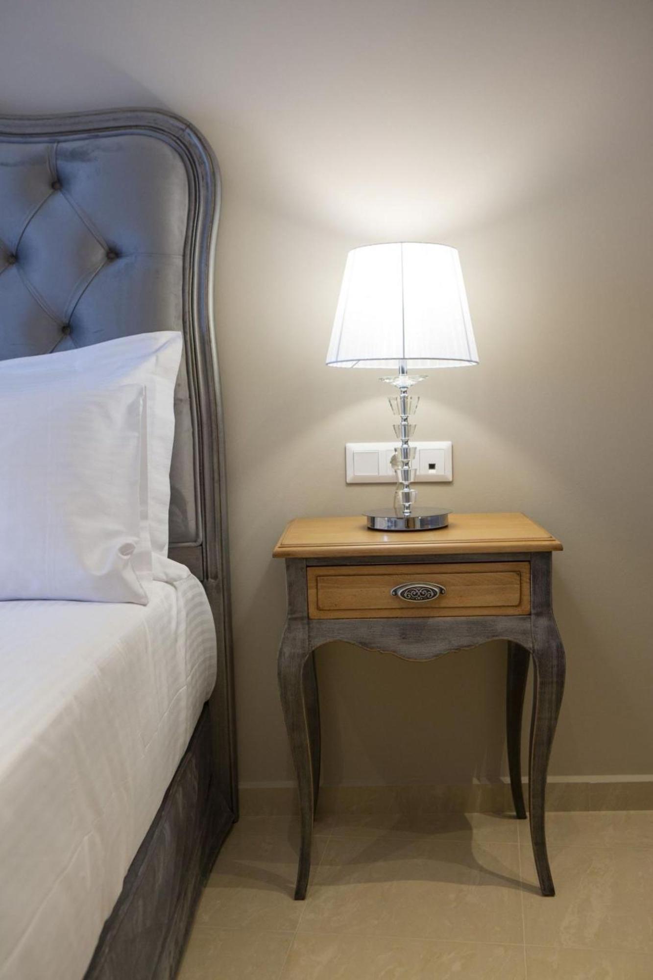 Vk Luxury Suites - Private Parking - Adults Only Нидри Экстерьер фото