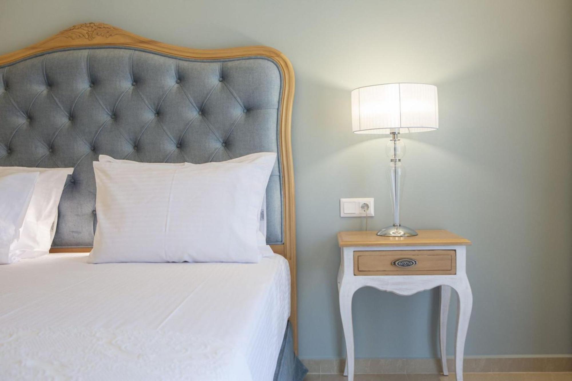 Vk Luxury Suites - Private Parking - Adults Only Нидри Экстерьер фото