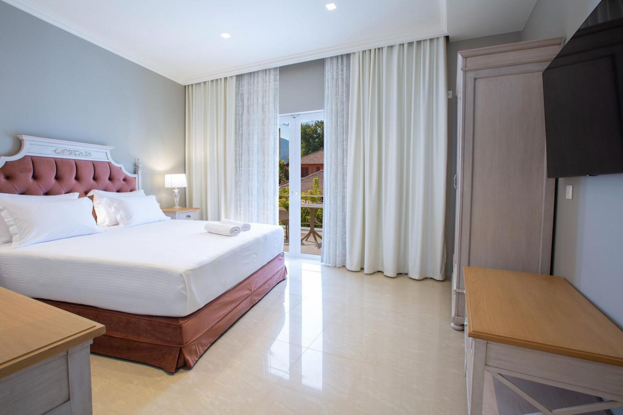 Vk Luxury Suites - Private Parking - Adults Only Нидри Экстерьер фото